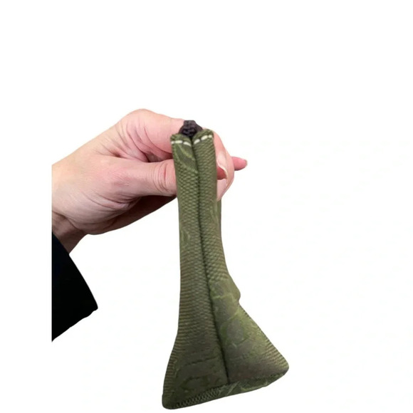 Dooney & Bourke canvas green pouch small - Picture 3 of 8